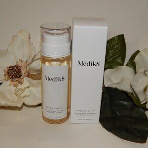 Medik8 6.7oz Press & glow Daily Exfoliating Tonic Toner Full Size